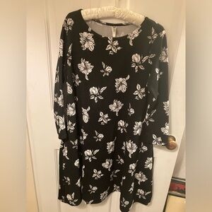 Honey & Lace dress, size L